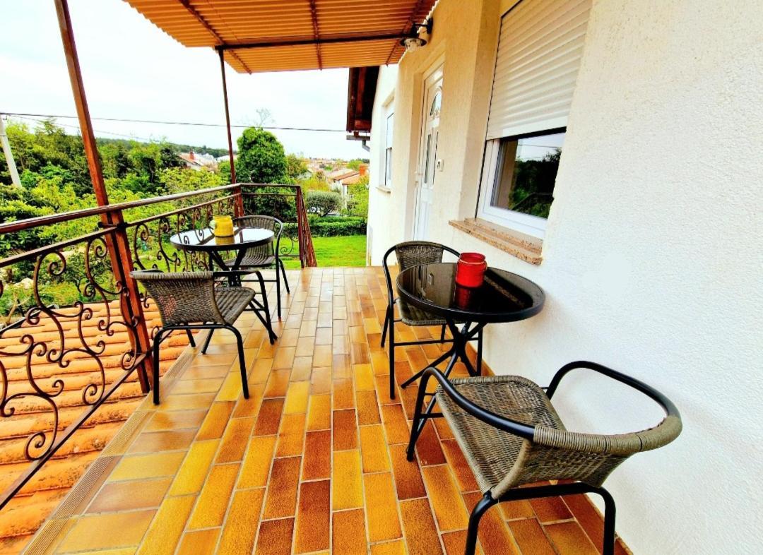 App & Beauty Loza Apartment Zambratija  Luaran gambar